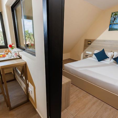 Silver Moon Hotel أبيدجان المظهر الخارجي الصورة