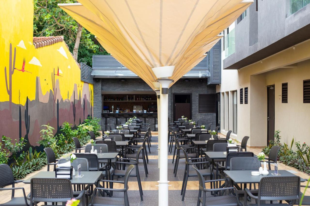 Silver Moon Hotel أبيدجان المظهر الخارجي الصورة