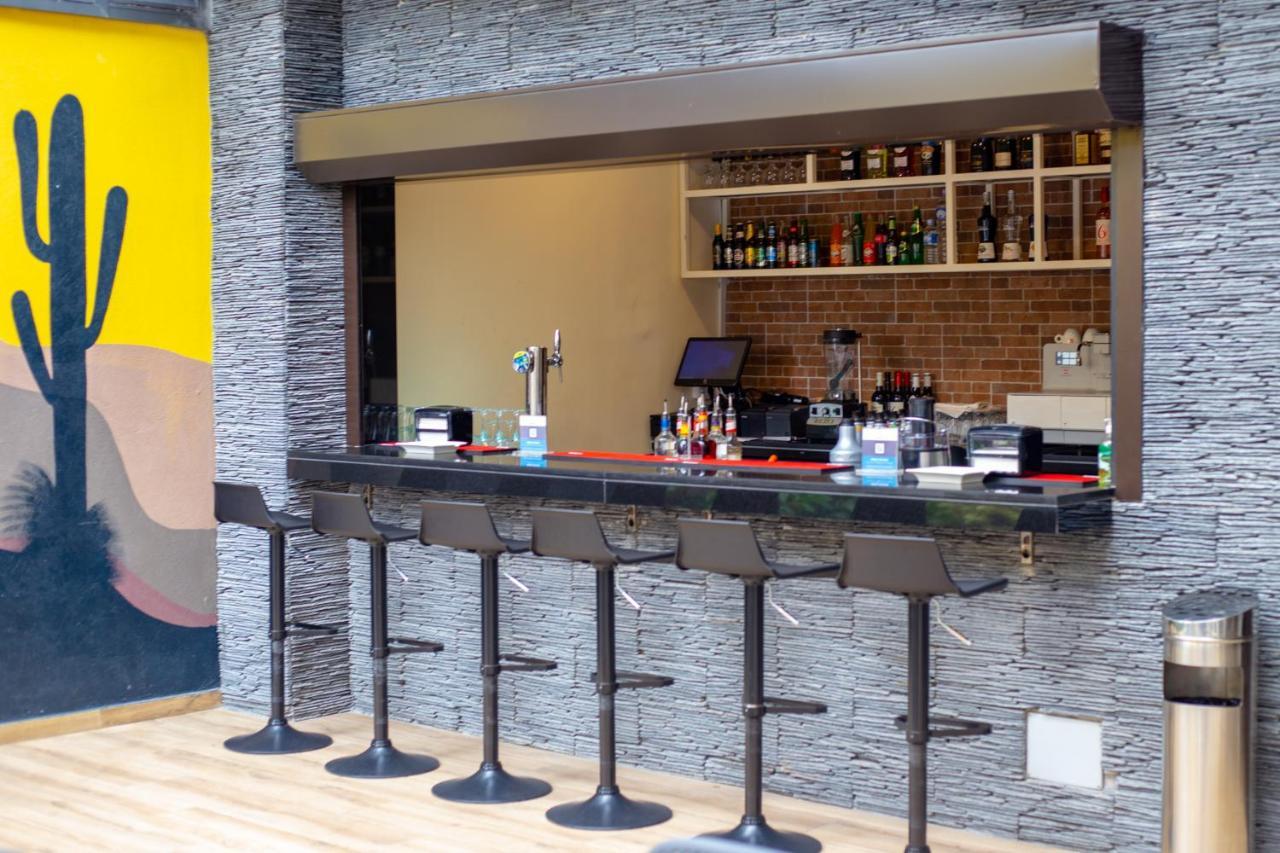 Silver Moon Hotel أبيدجان المظهر الخارجي الصورة