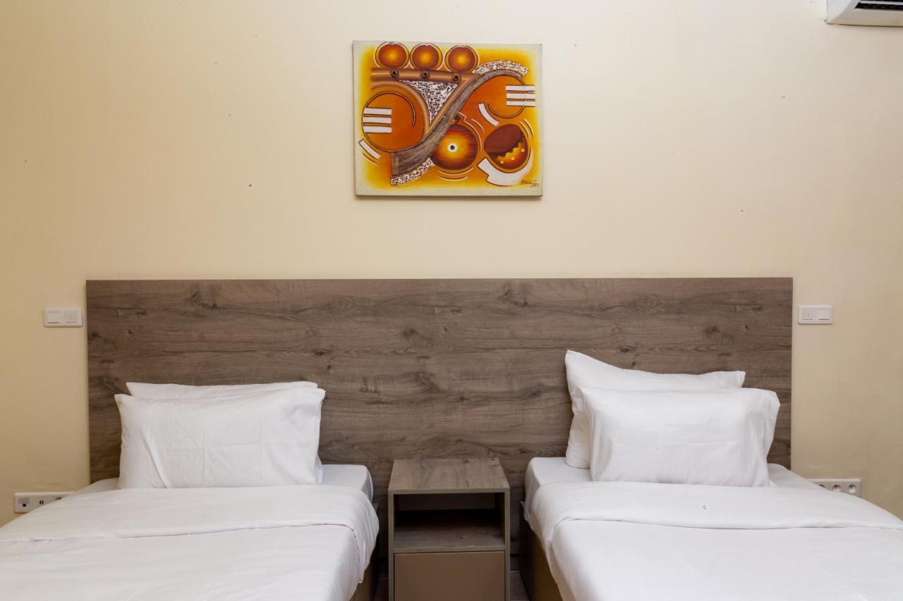 Silver Moon Hotel أبيدجان المظهر الخارجي الصورة