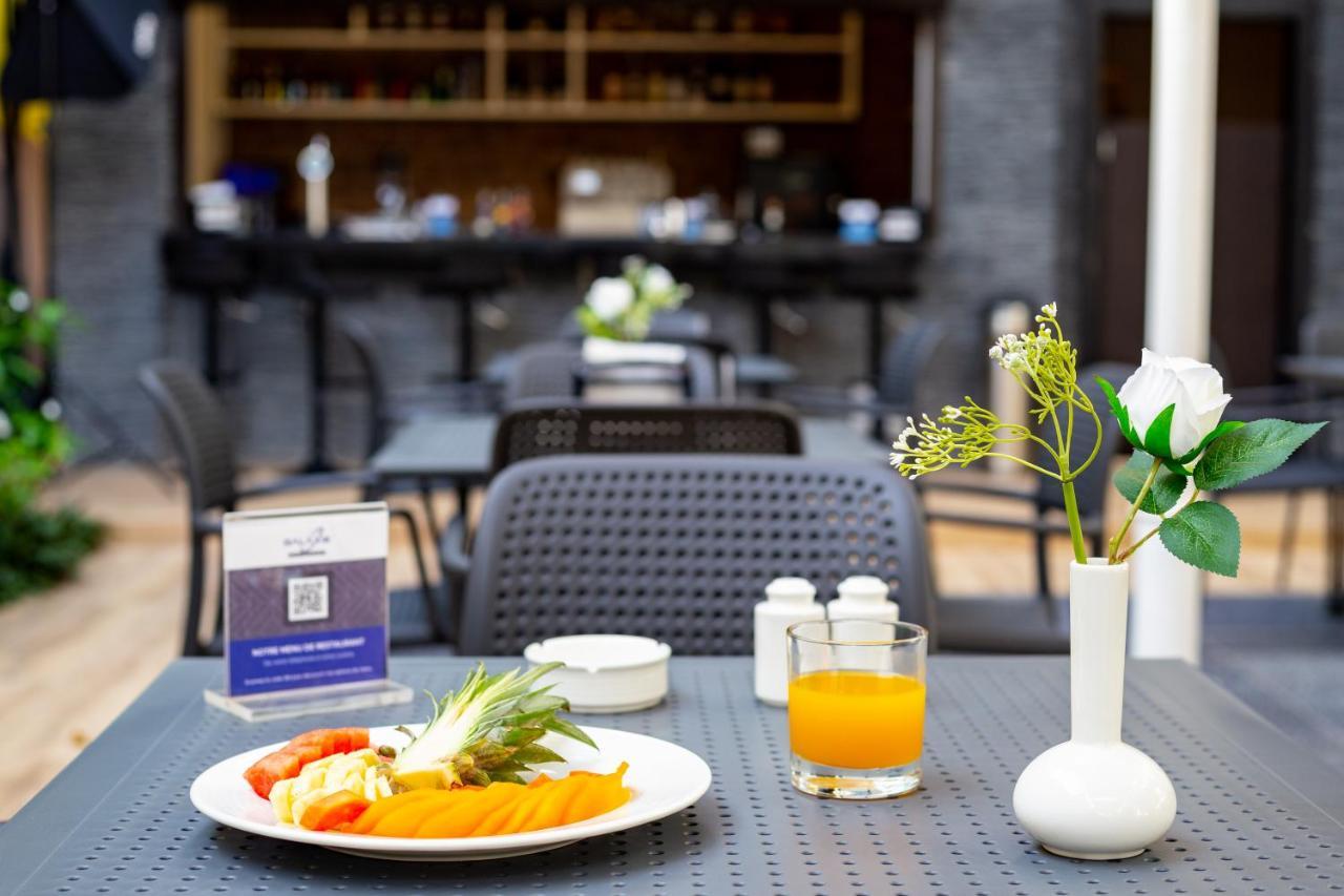 Silver Moon Hotel أبيدجان المظهر الخارجي الصورة