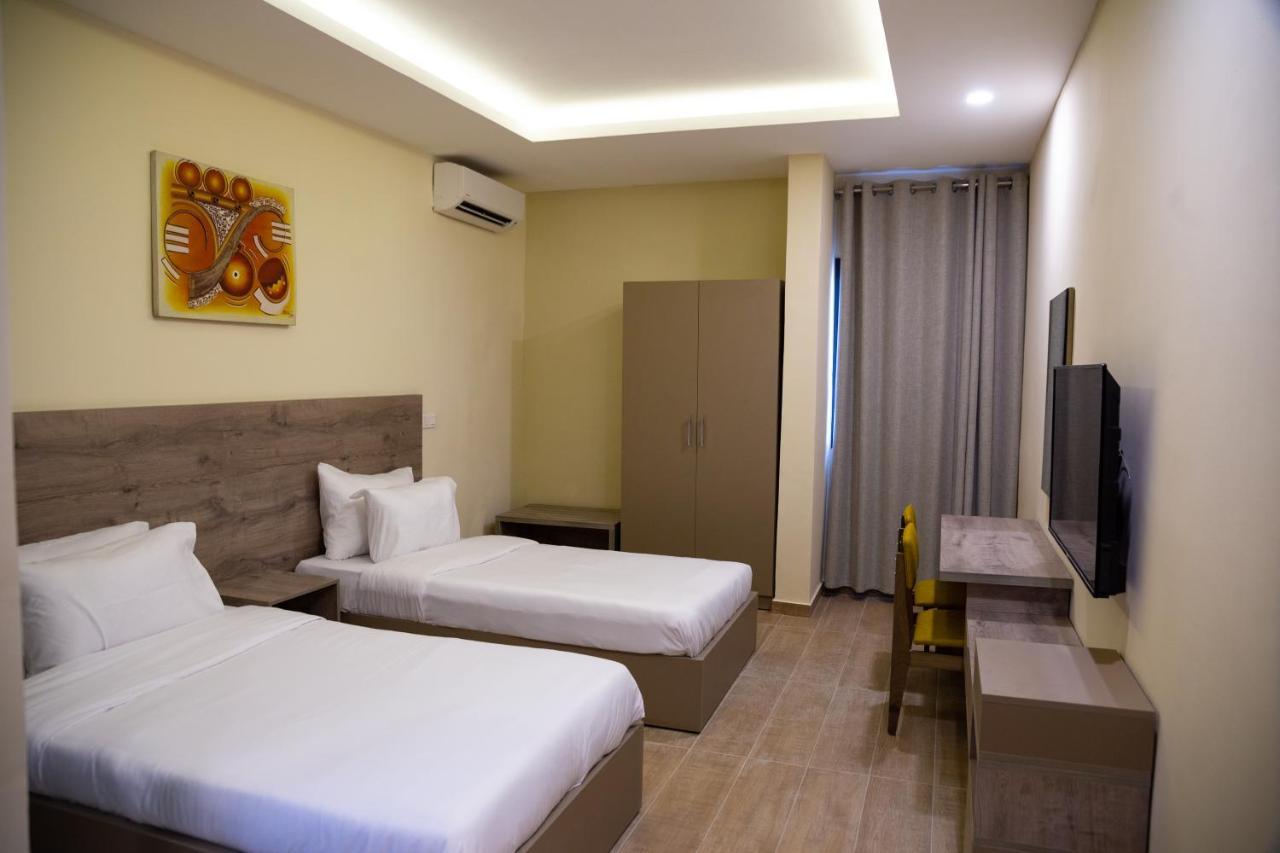 Silver Moon Hotel أبيدجان المظهر الخارجي الصورة