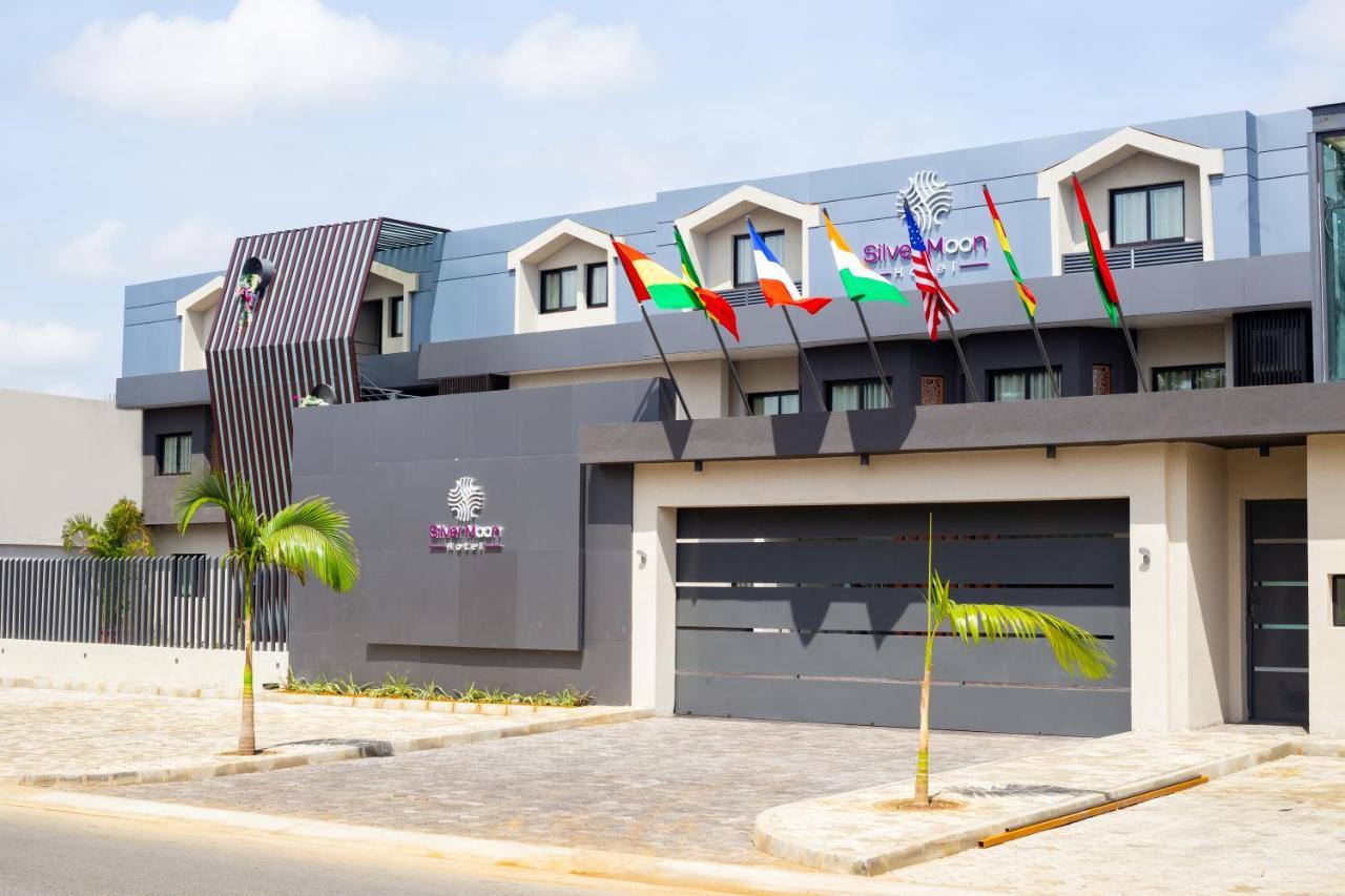 Silver Moon Hotel أبيدجان المظهر الخارجي الصورة